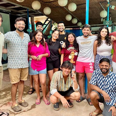 Happy Panda Hostel Arambol Goa ภายนอก รูปภาพ
