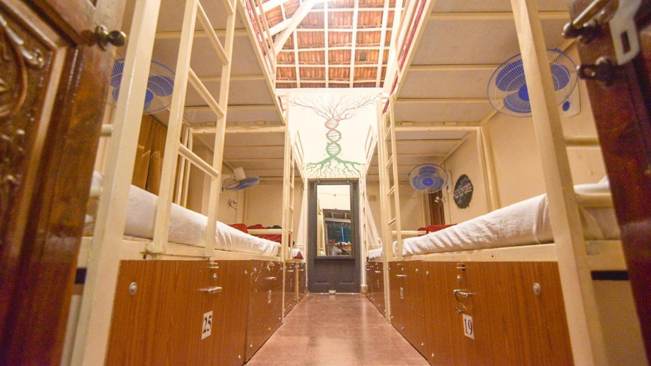 Happy Panda Hostel Arambol Goa ภายนอก รูปภาพ