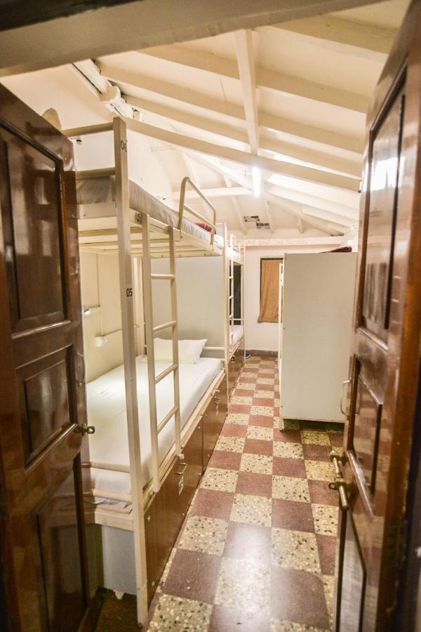 Happy Panda Hostel Arambol Goa ภายนอก รูปภาพ