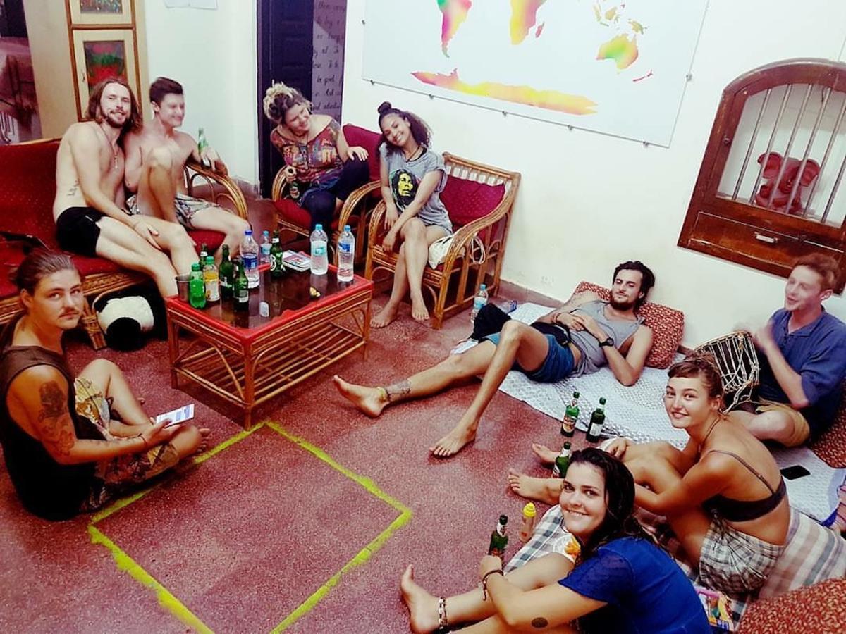 Happy Panda Hostel Arambol Goa ภายนอก รูปภาพ